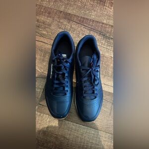 Reebok Classic Men's Dark Blue Sneakers